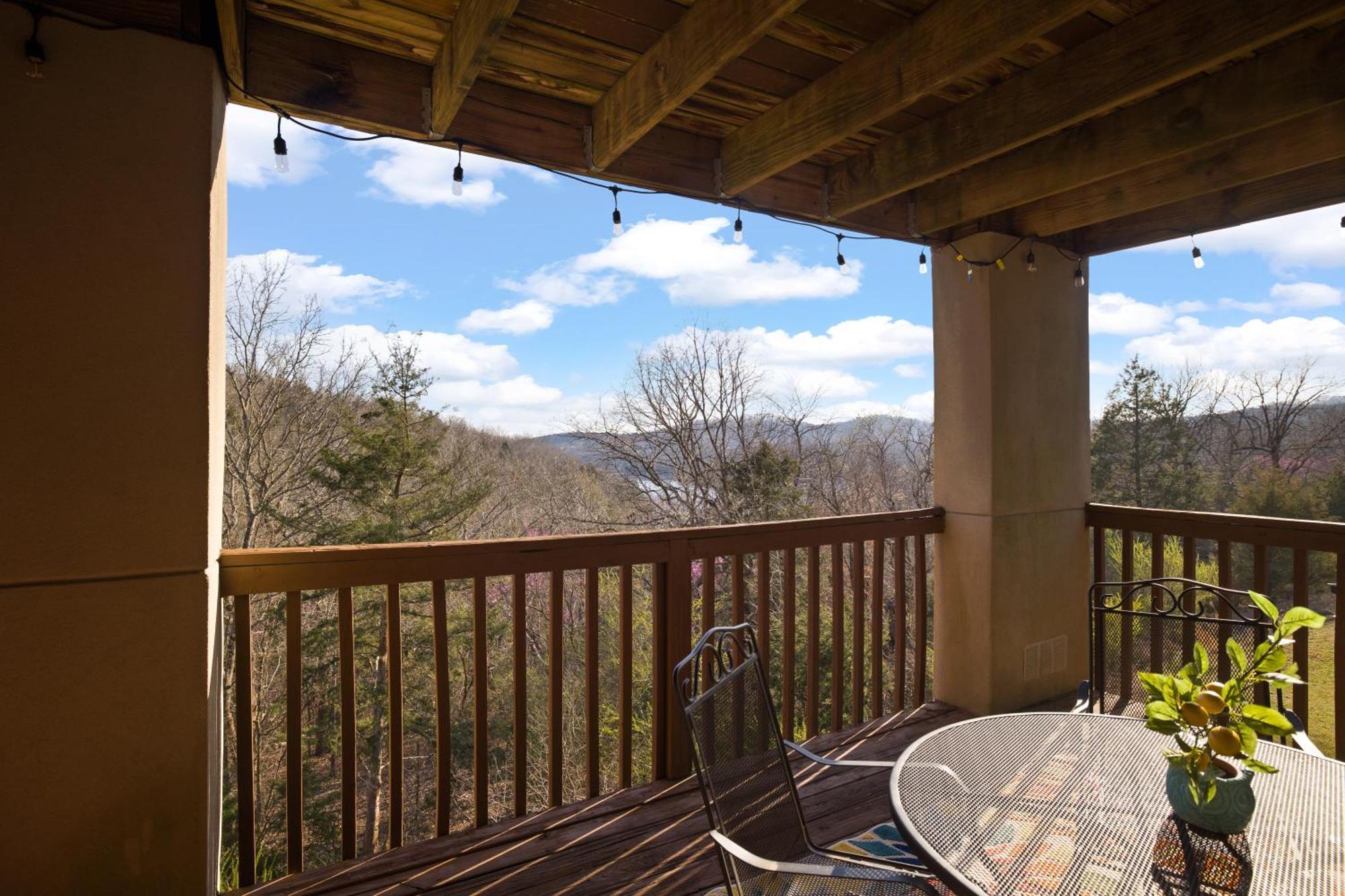 Walk-In, No Stairs Condo, Pets Welcome, 4 Mins To Silver Dollar City, 14 Mins To Ball Park Of America, Amazing Ozark Mountian Views Branson Eksteriør billede