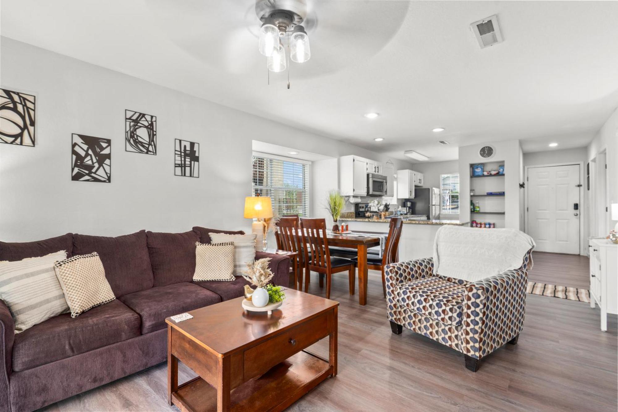Walk-In, No Stairs Condo, Pets Welcome, 4 Mins To Silver Dollar City, 14 Mins To Ball Park Of America, Amazing Ozark Mountian Views Branson Eksteriør billede